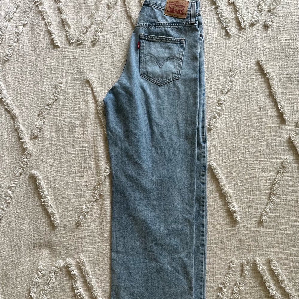 🌵LEVIS High Waisted Straight - Picture 7 of 8